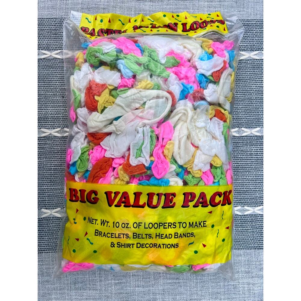 New VTG Unopened Large Bag of Loom Loops Loopers Neon Bright Potholder USA